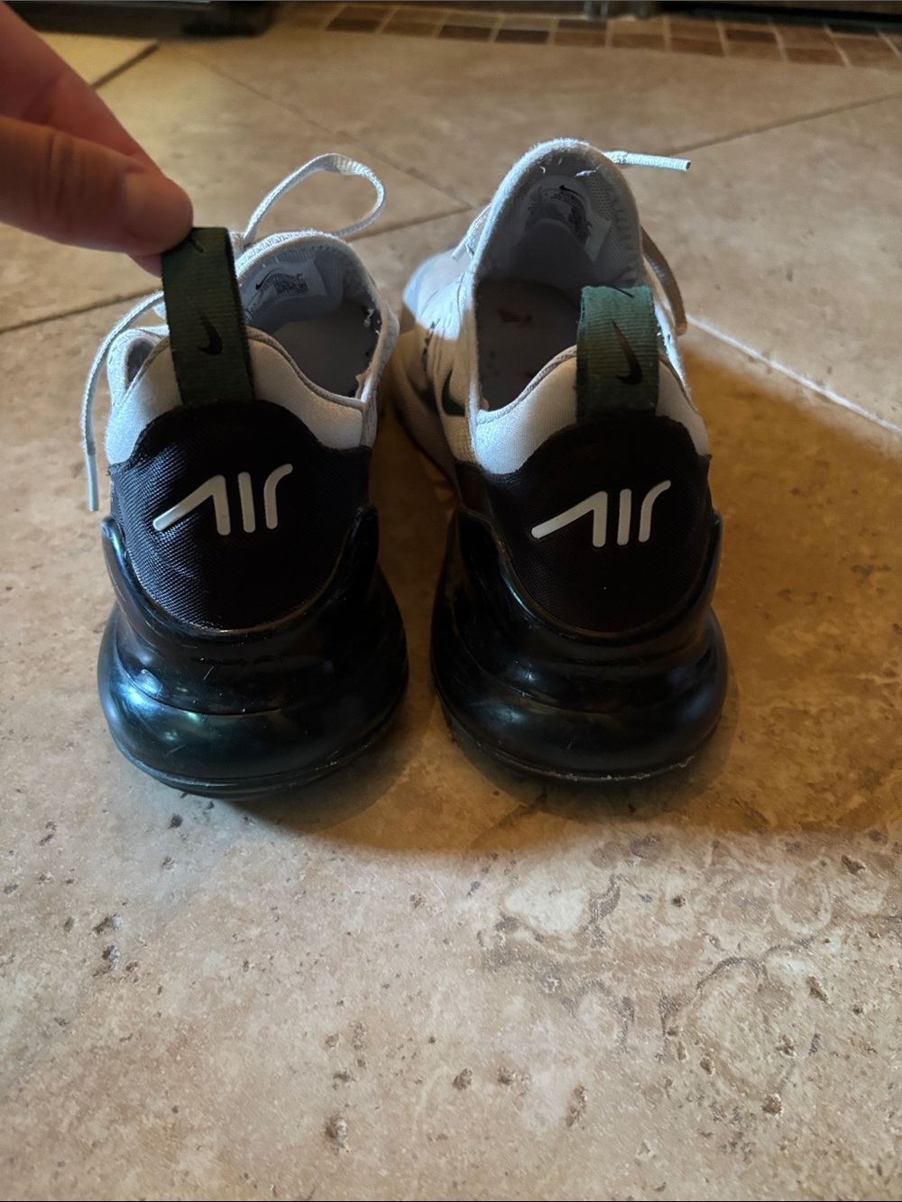 Nike Air270 White/Grey with Black and Green Heel Tab - Picture 3 of 10